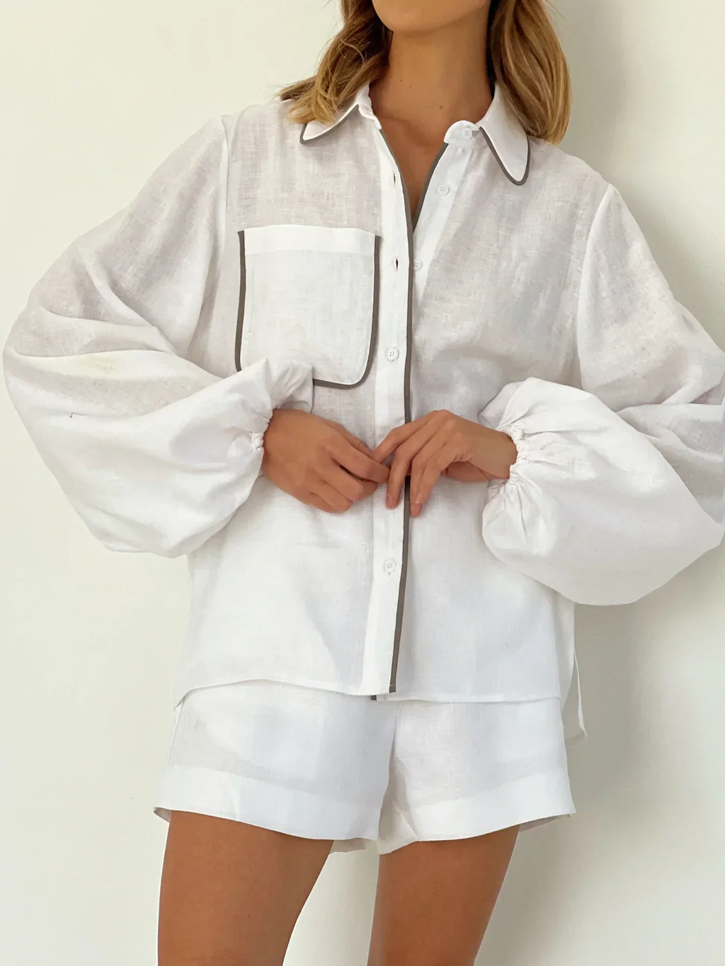 Cotton-Blend Collection Two-Piece White Shorts Set With Contrast Trim Limited