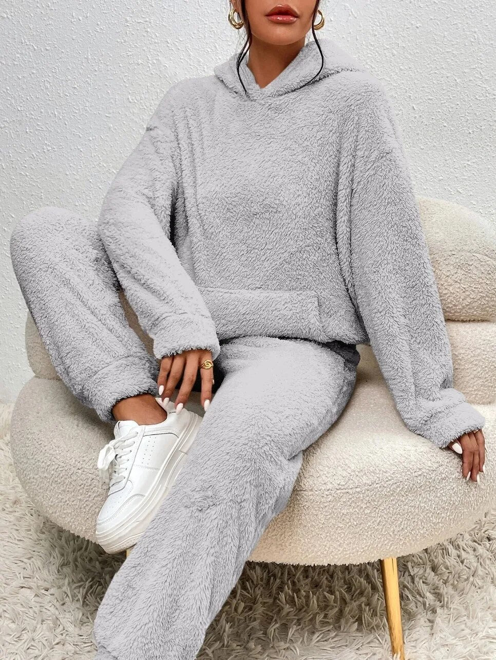 Cocoon Collection Women's Plush Fleece Loungewear Set Hoodie And Joggers Limited Run